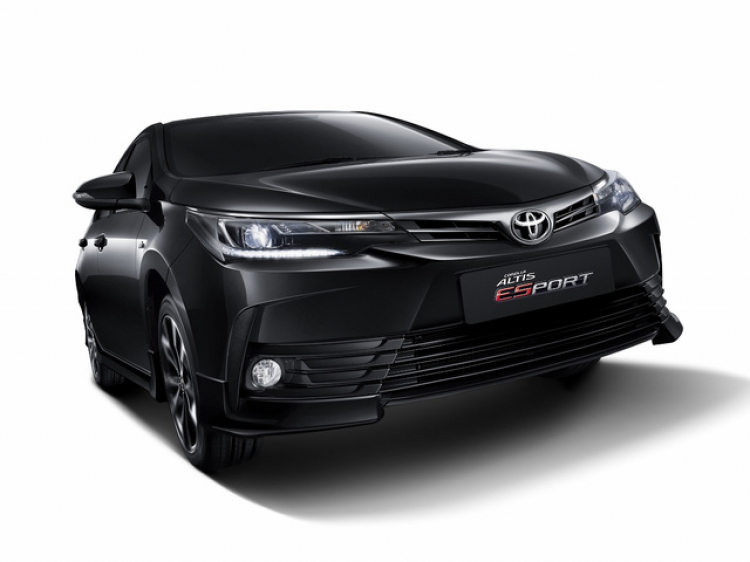 Diện kiến bản ESport của Toyota Corolla Altis mới