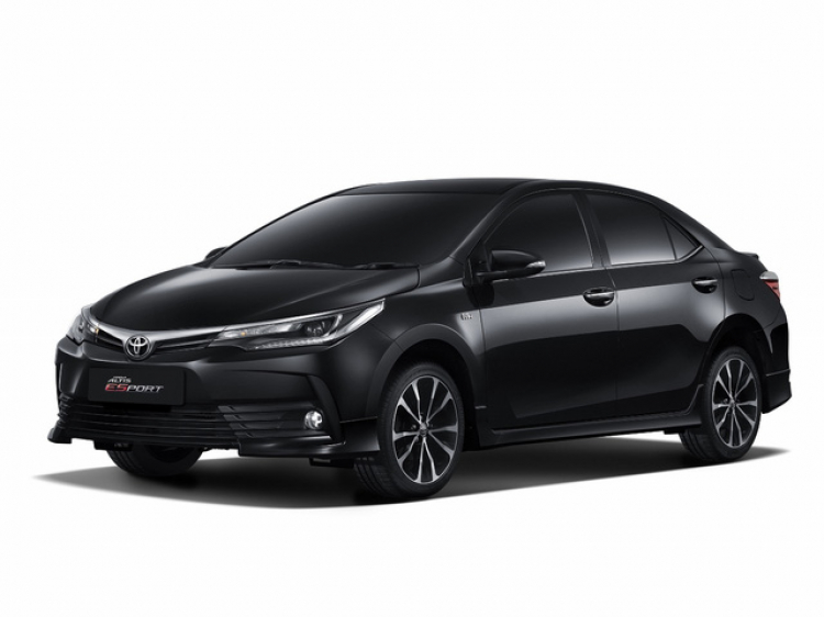 Diện kiến bản ESport của Toyota Corolla Altis mới