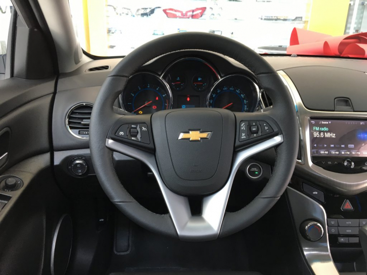 GM Việt Nam nâng cấp Chevrolet Cruze