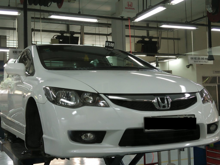 Honda civic 1.8AT kẹt phanh, xỉa lái