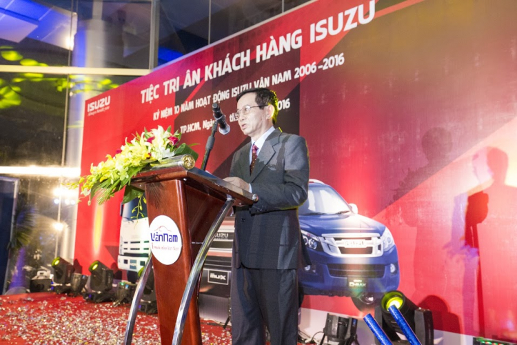 [QC] Isuzu Vân Nam tổ chức tiệc tri ân khách hàng nhân kỷ niệm 10 năm thành lập 2006-2016