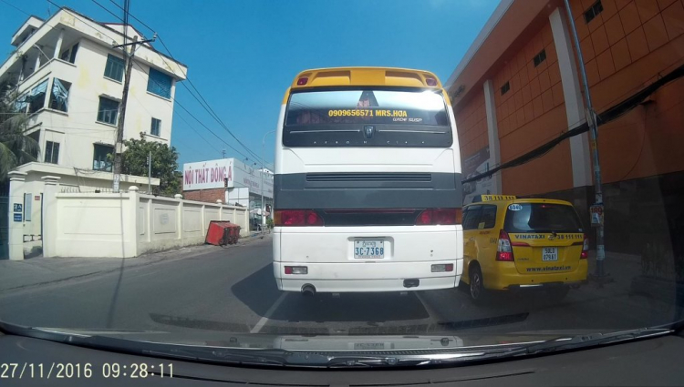 Út Tịch rẻ trái ra Cộng Hòa