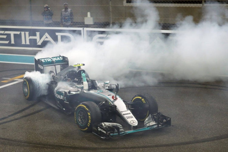 Nico Rosberg giành chiến thắng F1 World Championship 2016