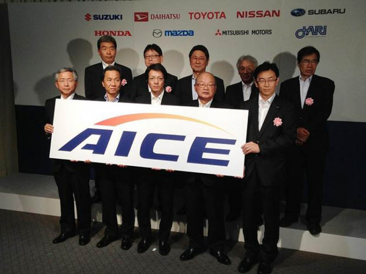Các nhà sản xuất ô tô Nhật Bản bắt tay nghiên cứu, phát triển động cơ mới tiết kiệm nhiên liệu