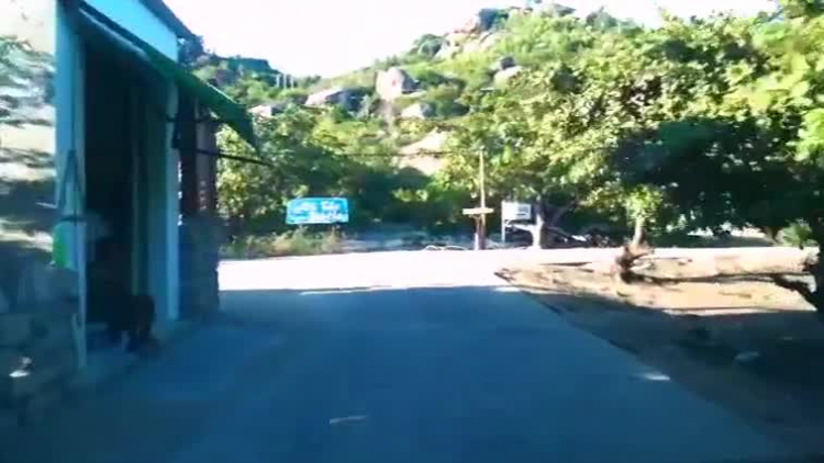 Những tình huống lái xe nên "Lưu ý" ! Những tình huống lái xe nên "Lưu ý" !