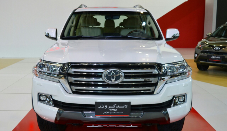 Toyota Land Cruiser TRD ra mắt tại Trung Đông