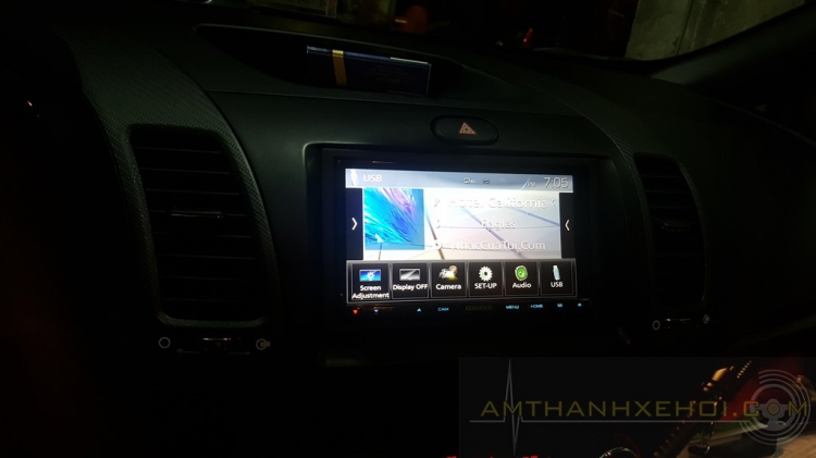 KIA K3 - Nâng cấp âm thanh, hình ảnh và cách âm. KIA K3 - Nâng cấp âm thanh, hình ảnh và cách âm.