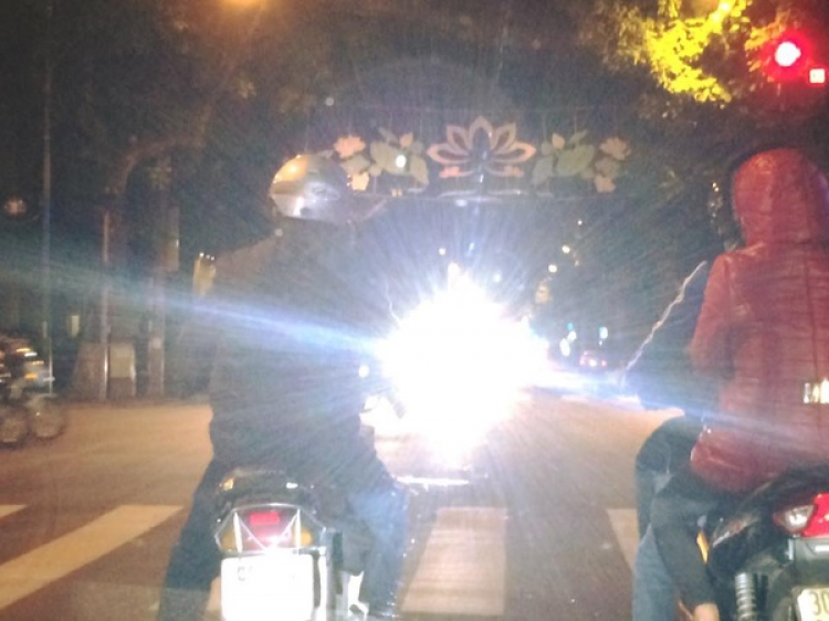 Chống chói đèn pha?