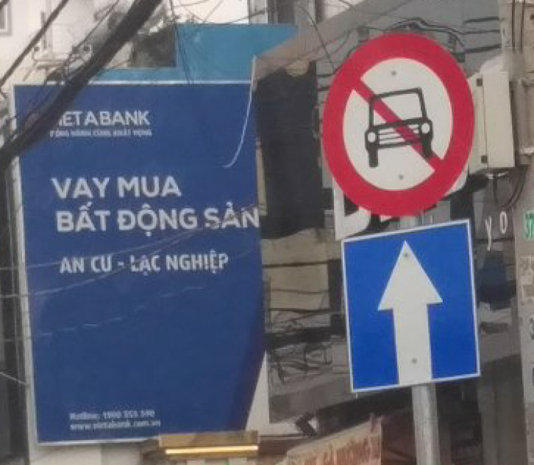 BIỂN NÀY CẤM GÌ TA? BIỂN NÀY CẤM GÌ TA?