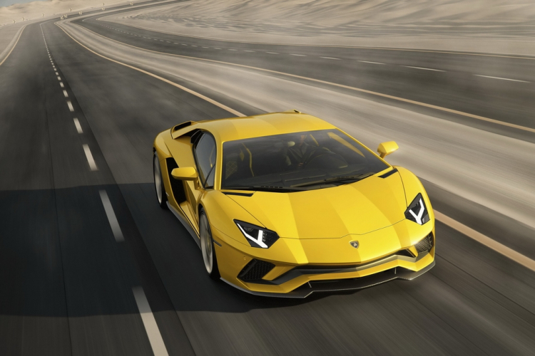 Lamborghini Aventador S ra mắt với động cơ 740 mã lực