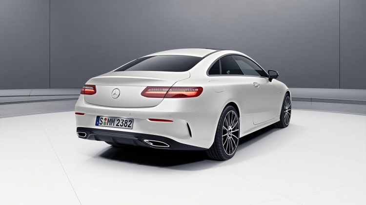 Mercedes-Benz E-Class Coupe trình làng phiên bản đặc biệt chỉ 555 chiếc