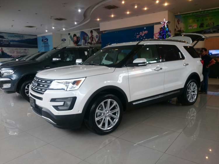 [VMS 2016] Ford Explorer chính thức ra mắt, giá chỉ 2,18 tỷ đồng