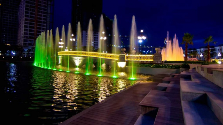 Cập nhật tiến độ Vinhomes Central Park Cập nhật tiến độ Vinhomes Central Park