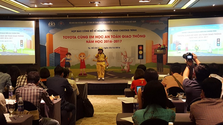 Toyota Việt Nam triển khai giáo dục An toàn giao thông cho trẻ em năm học 2016-2017