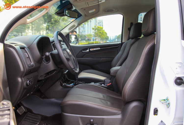 So sánh Ford Ranger Wildtrak và Chevrolet Colorado High Country So sánh Ford Ranger Wildtrak và Chevrolet Colorado High Country
