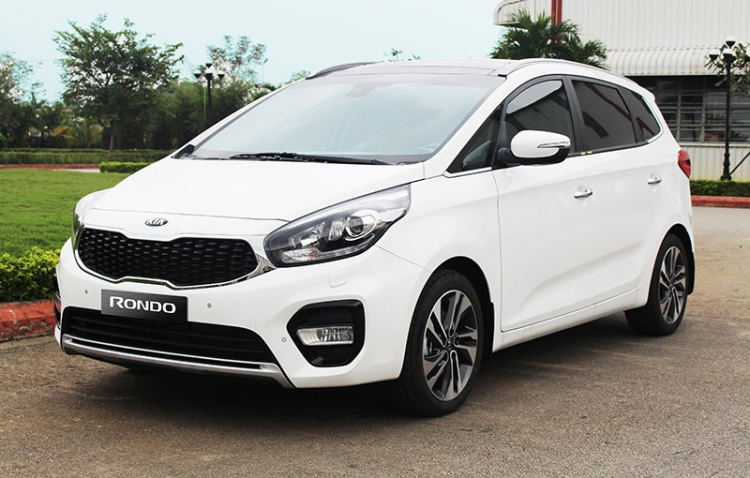 Ra mắt Kia Rondo 2017 tại Việt Nam