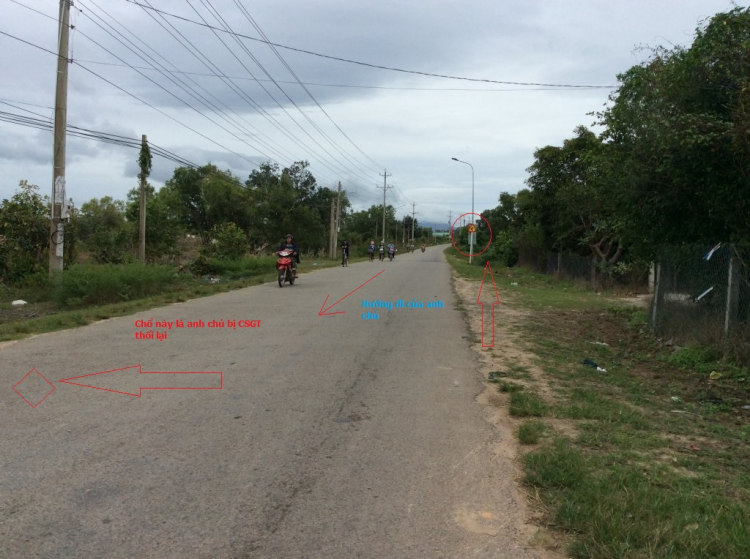 Lỗi vi phạm vượt trong đoạn đường có biển tam giác vàng cảng báo đường cong Lỗi vi phạm vượt trong đoạn đường có biển tam giác vàng cảng báo đường cong