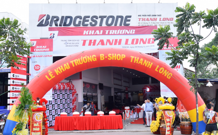 [QC] Bridgestone khai trương Trung Tâm Dịch Vụ Lốp Xe B-Shop Thanh Long