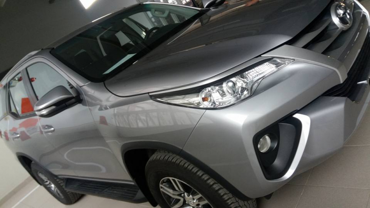 Lộ ảnh Toyota Fortuner 2017 sắp ra mắt Việt Nam