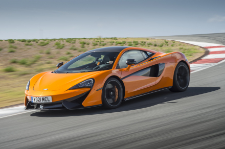 2015-McLaren570S-04.jpg