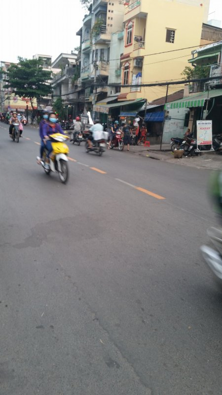 Thói quen tốc độ và vạch kẻ đường. .