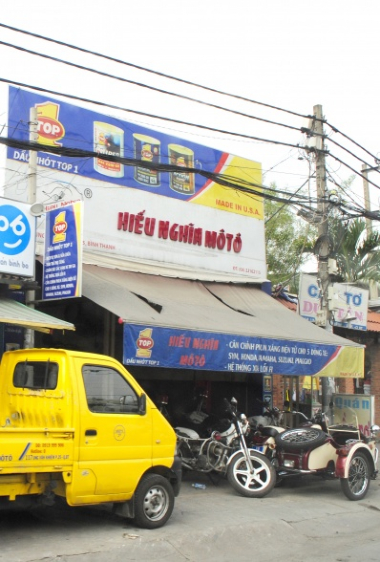 chị gái áo vàng chị gái áo vàng