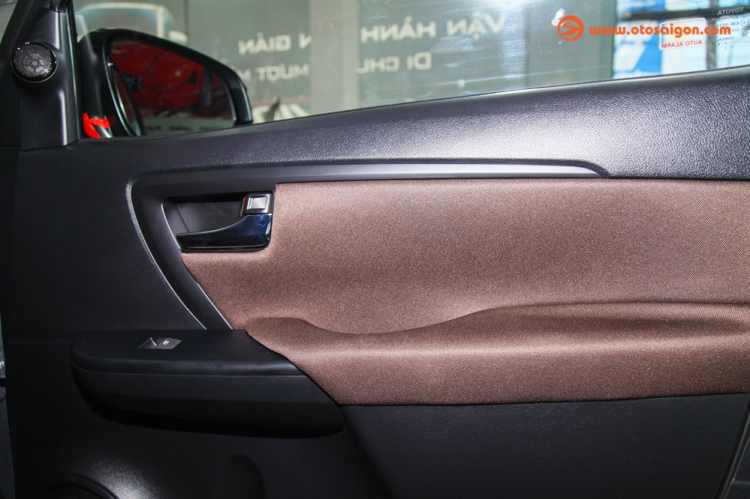 Cận cảnh những trang bị trên Fortuner G 4x2 MT giá 981 triệu đồng Cận cảnh những trang bị trên Fortuner G 4x2 MT giá 981 triệu đồng