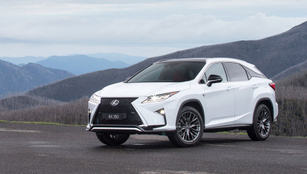 15-11-26-lexus-rx-f-sport.jpg