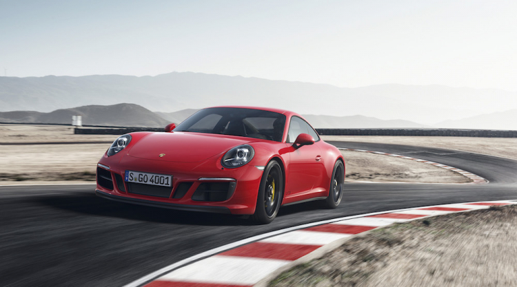 Porsche 911 GTS có giá từ 8,23 tỷ đồng tại Việt Nam