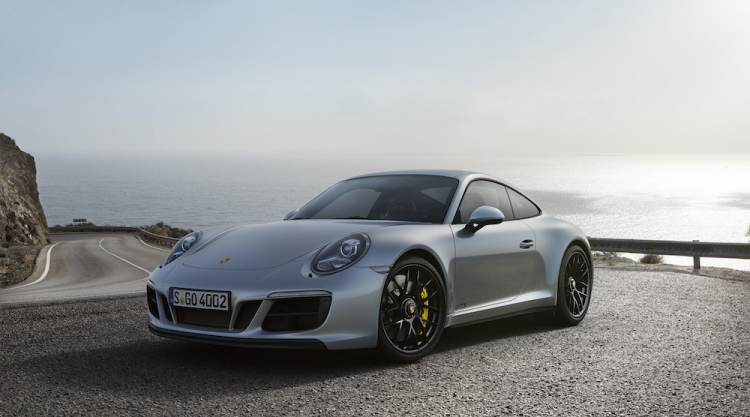 Porsche 911 GTS có giá từ 8,23 tỷ đồng tại Việt Nam
