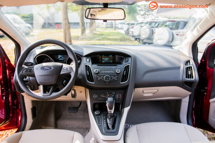 Ảnh chi tiết Ford Focus Trend giá 699 triệu đồng tại Việt nam Ảnh chi tiết Ford Focus Trend giá 699 triệu đồng tại Việt nam