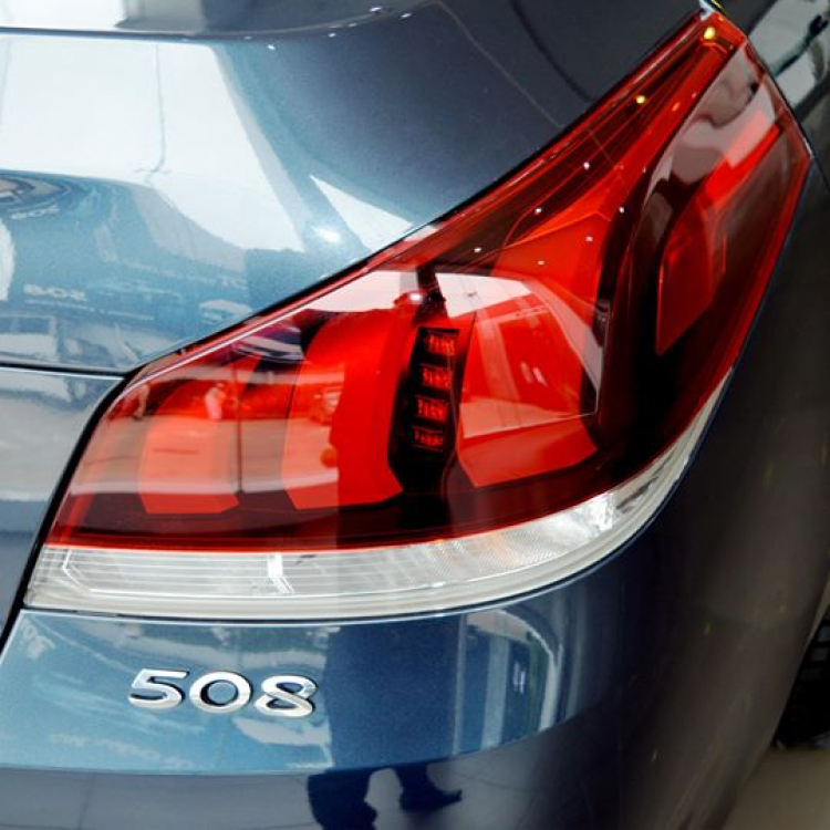 Camry 2.5Q - nhờ các bác tư vấn Camry 2.5Q - nhờ các bác tư vấn