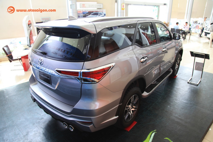 Ảnh chi tiết Toyota Fortuner V 4x2 AT giá 1,149 tỷ đồng