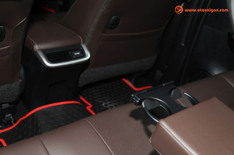 Ảnh chi tiết Toyota Fortuner V 4x2 AT giá 1,149 tỷ đồng Ảnh chi tiết Toyota Fortuner V 4x2 AT giá 1,149 tỷ đồng