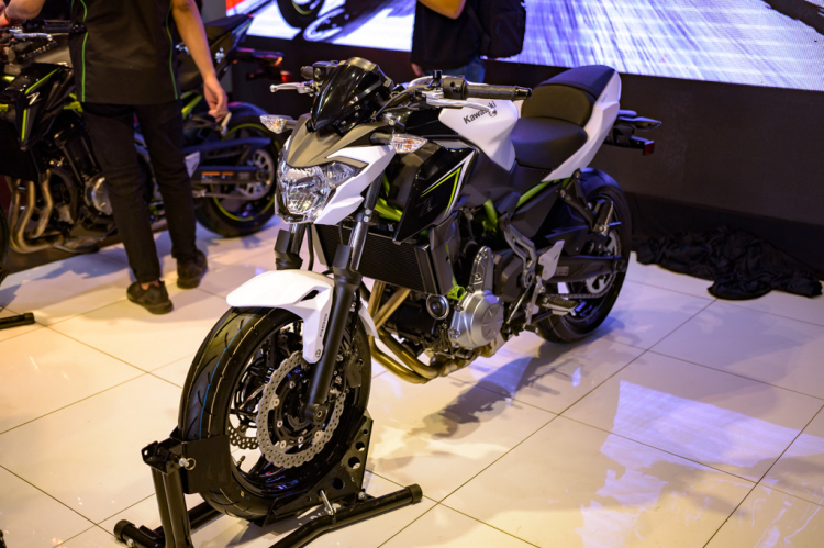 Kawasaki Z650 ABS và Z900 ABS ra mắt thị trường Việt Nam, giá từ 218 triệu đồng