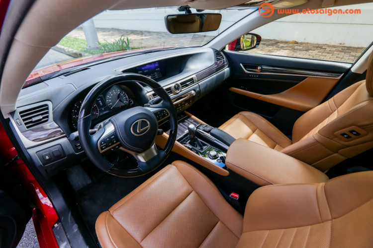 Trải nghiệm GS200t: xe thể thao cho người yêu Lexus