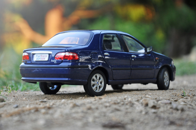 Làm đẹp cho Fiat Siena Làm đẹp cho Fiat Siena