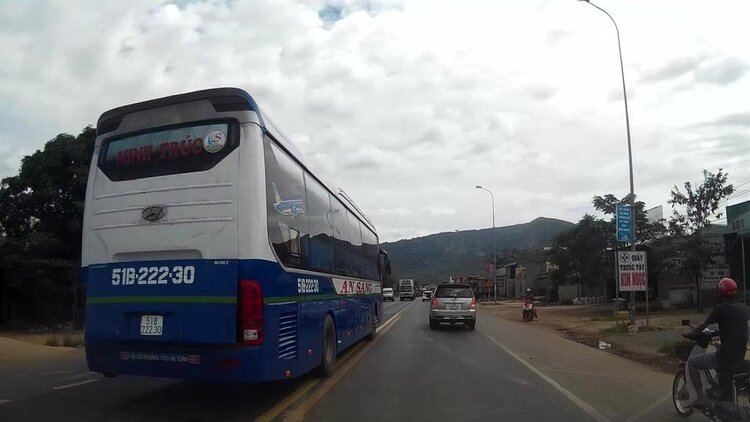 Đua khách ngày Tết
