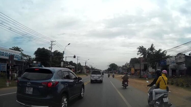 Đua khách ngày Tết