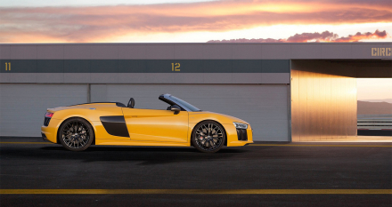 2017-audi-r8-v10-spyder.jpg