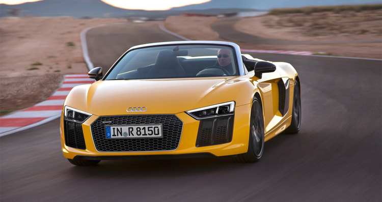 Audi R8 V10 Plus Spyder 2017 ra giá 175.100 USD tại Mỹ