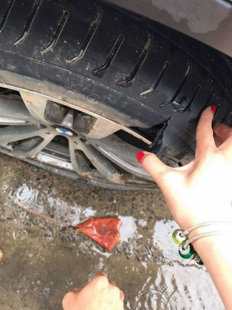 Kinh nghiệm phối hợp với S.O.S giải quyết sự cố trên đường thiên lý. Kinh nghiệm phối hợp với S.O.S giải quyết sự cố trên đường thiên lý.