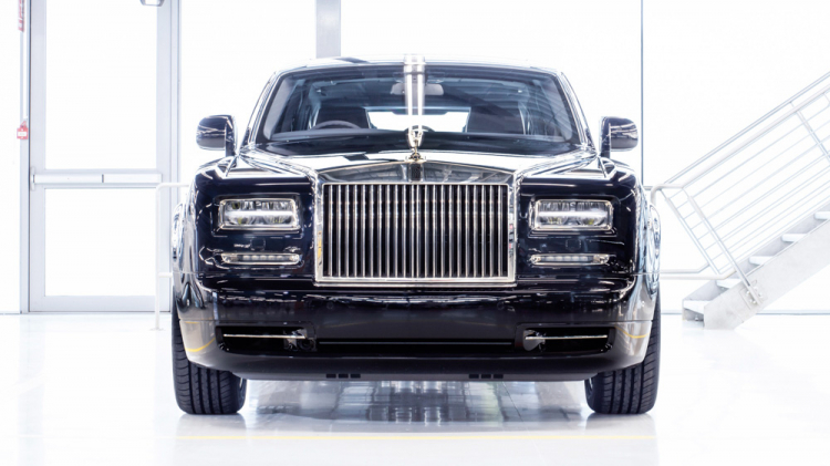 Rolls-Royce chia tay thế hệ Phantom VII bằng phiên bản đặc biệt