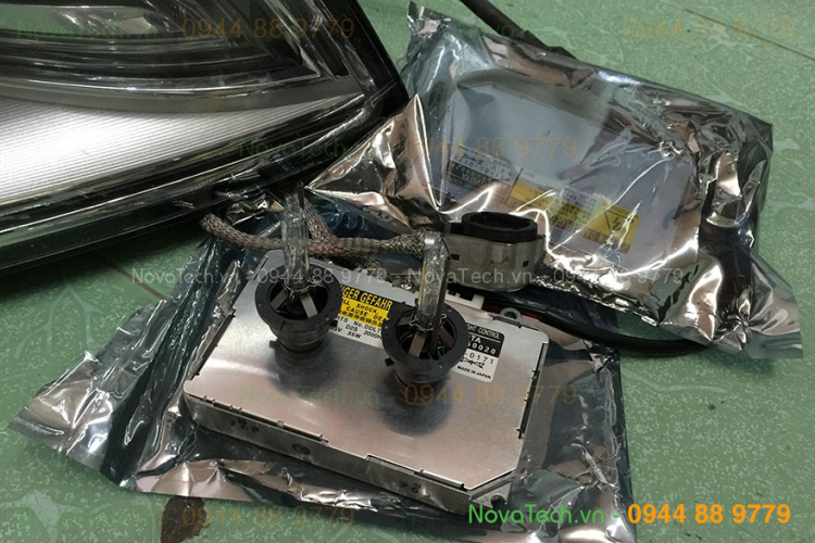 Độ Bi XENON: PHILIPS, OSRAM, DENSO, LED Bi Beam, Mí LED, Angel Eyes bằng máy chuyên dụng, BH 36Th Độ Bi XENON: PHILIPS, OSRAM, DENSO, LED Bi Beam, Mí LED, Angel Eyes bằng máy chuyên dụng, BH 36Th