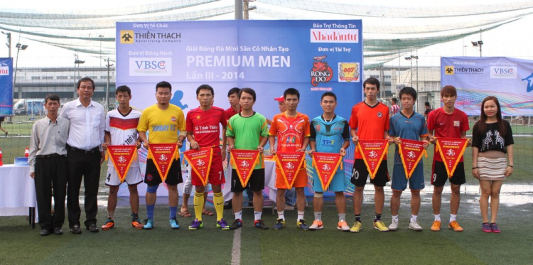 Đội bóng đá OS tham gia giải Premium Men Đội bóng đá OS tham gia giải Premium Men