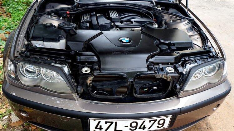 Hỏi thăm mấy bác bmw tý