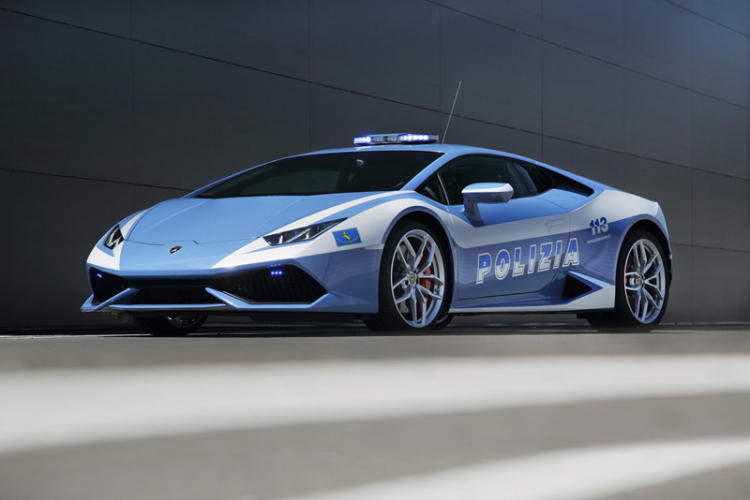 Lamborghini tặng siêu xe Huracán LP 610-4 Polizia cho cảnh sát quốc gia Ý