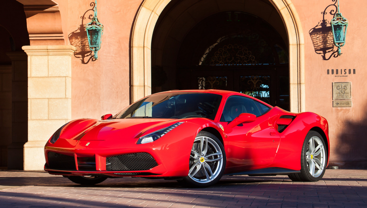 Hơn 8.000 chiếc Ferrari được bán ra trong năm qua