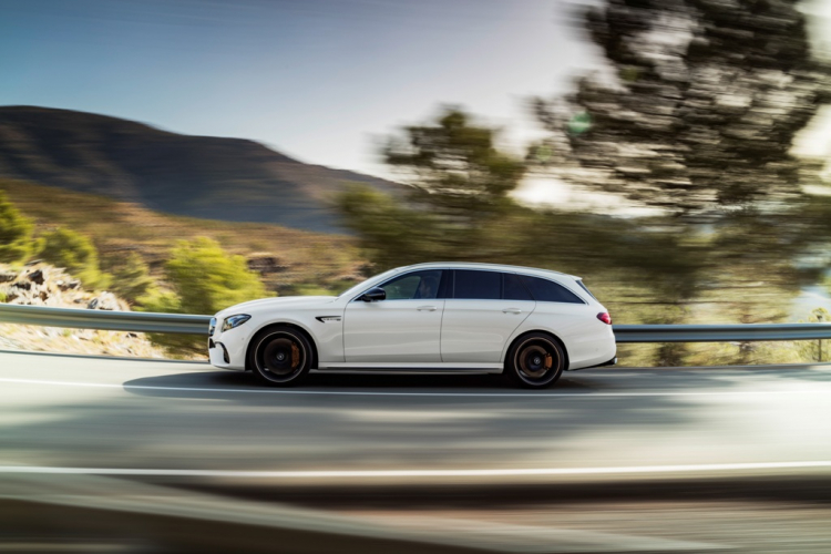 Mercedes-AMG E63 S Estate: Xe wagon 612 mã lực