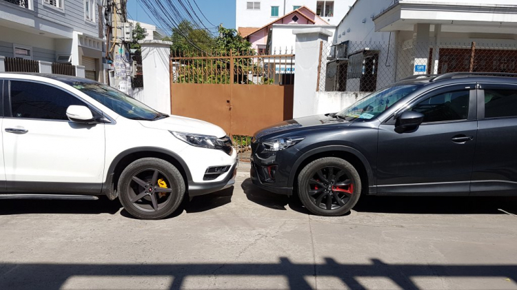Mazda CX-5 và Honda CR-V em nào ngon hơn? Mazda CX-5 và Honda CR-V em nào ngon hơn?